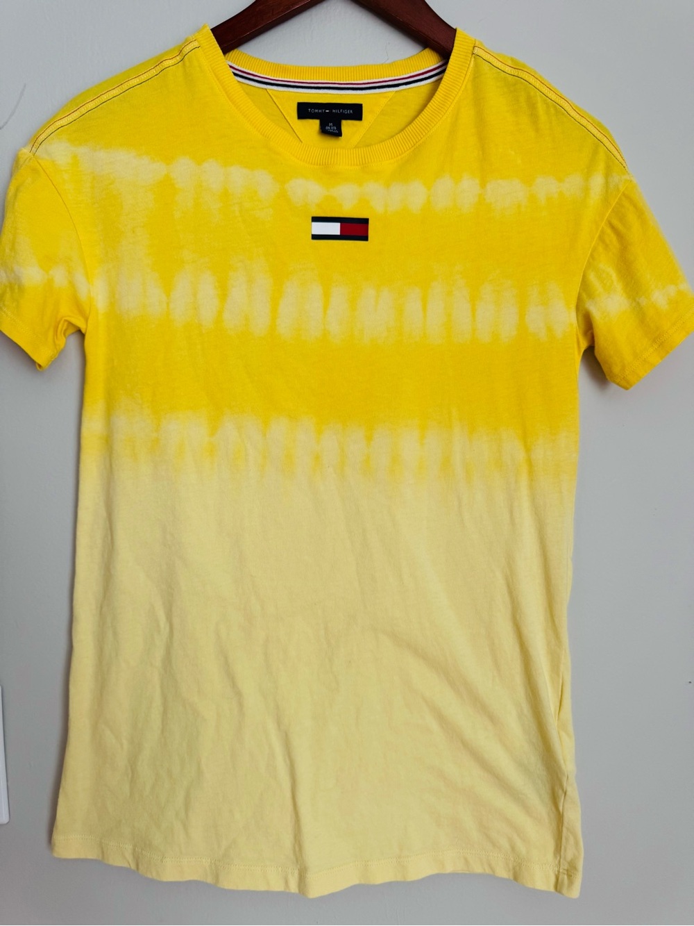 Tommy Hilfiger Yellow and Cream Tie-Dye Logo Short Sleeve Tee
